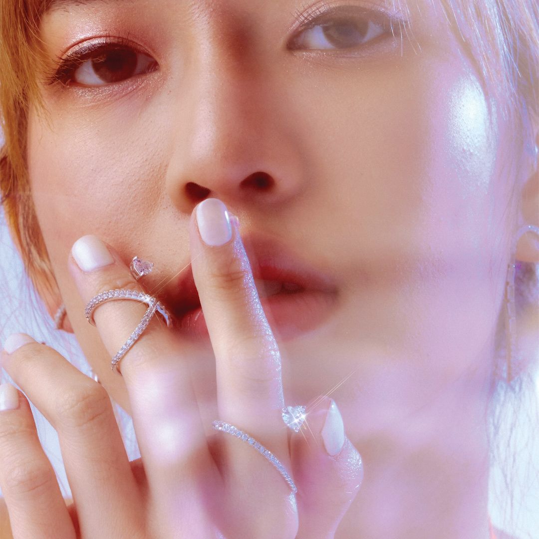 Valentine Twist Ring