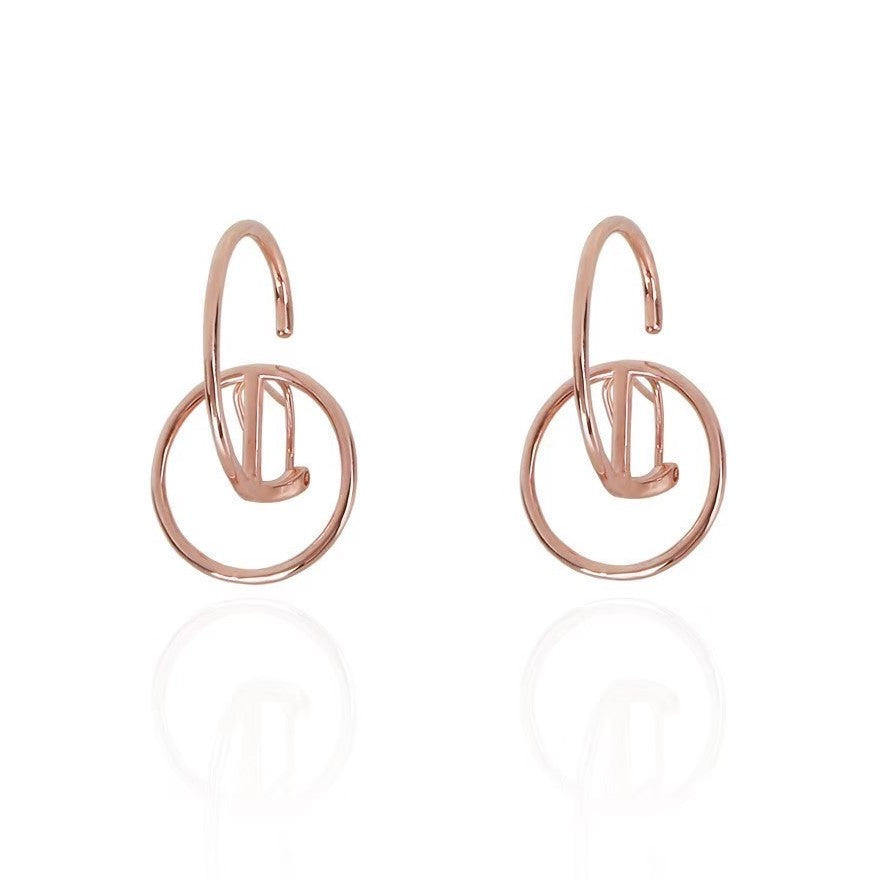 Essential Hoop Earrings