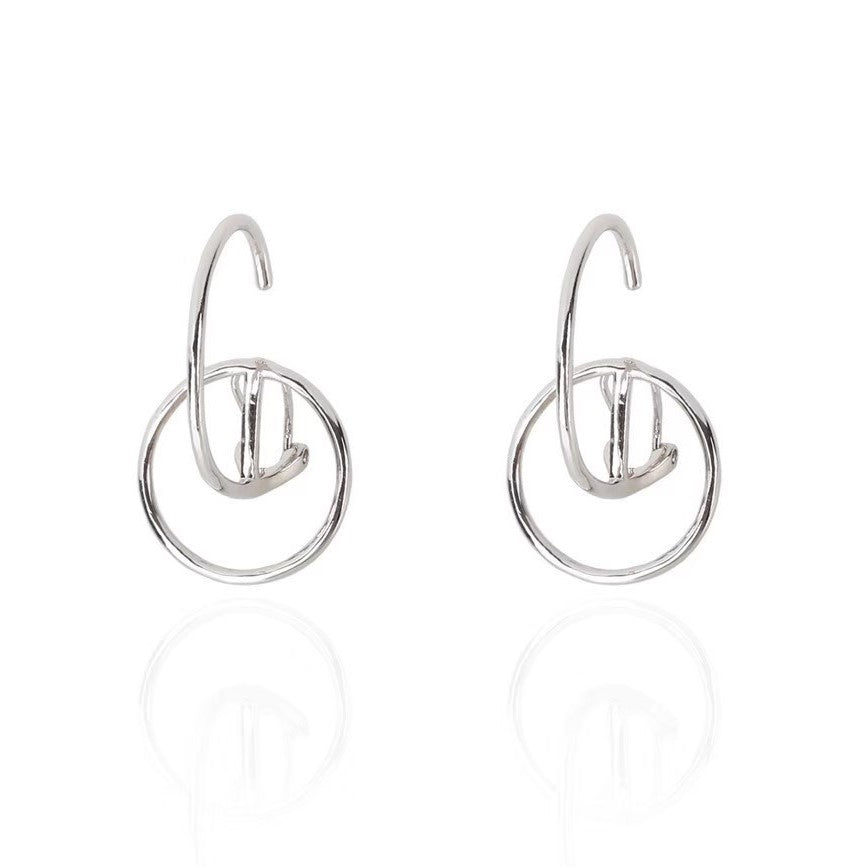 Essential Hoop Earrings